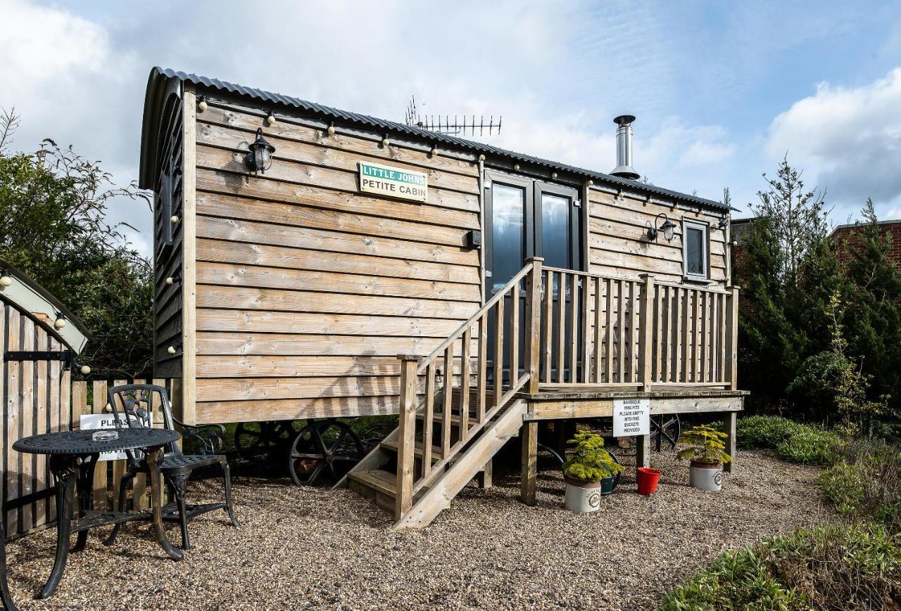 The Little John Petite Cosy Log Cabin - Sleeps 2 Near Sherwood Forest At Fairview Farm Nottingham Set In 88 Acres Villa Blidworth Bagian luar foto