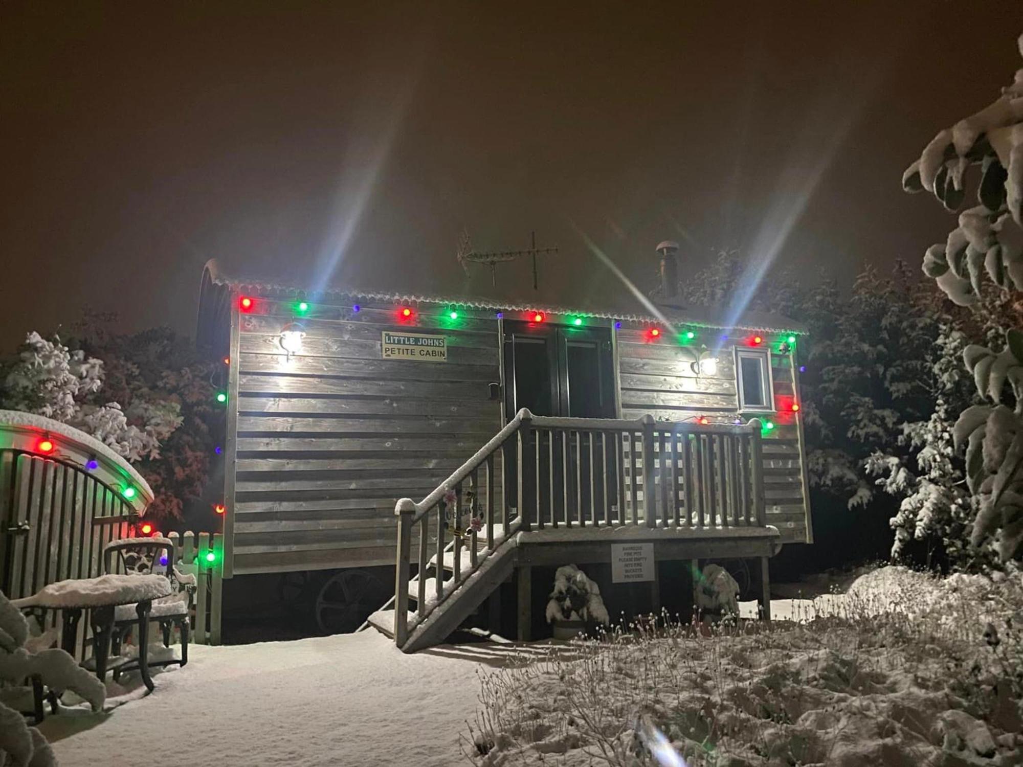 The Little John Petite Cosy Log Cabin - Sleeps 2 Near Sherwood Forest At Fairview Farm Nottingham Set In 88 Acres Villa Blidworth Bagian luar foto